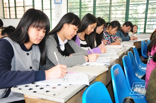 福建工业学校2015年春季高考再传捷报